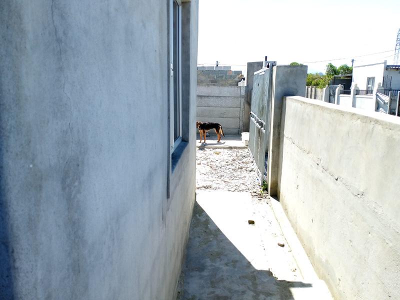 2 Bedroom Property for Sale in Sabata Dalindyebo Square Western Cape